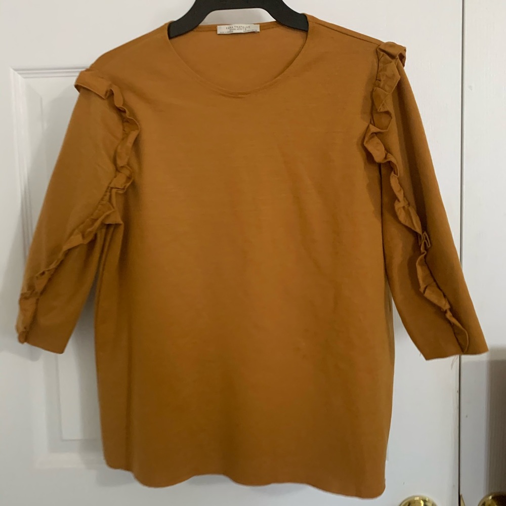 NWOT Zara knit top size M/L